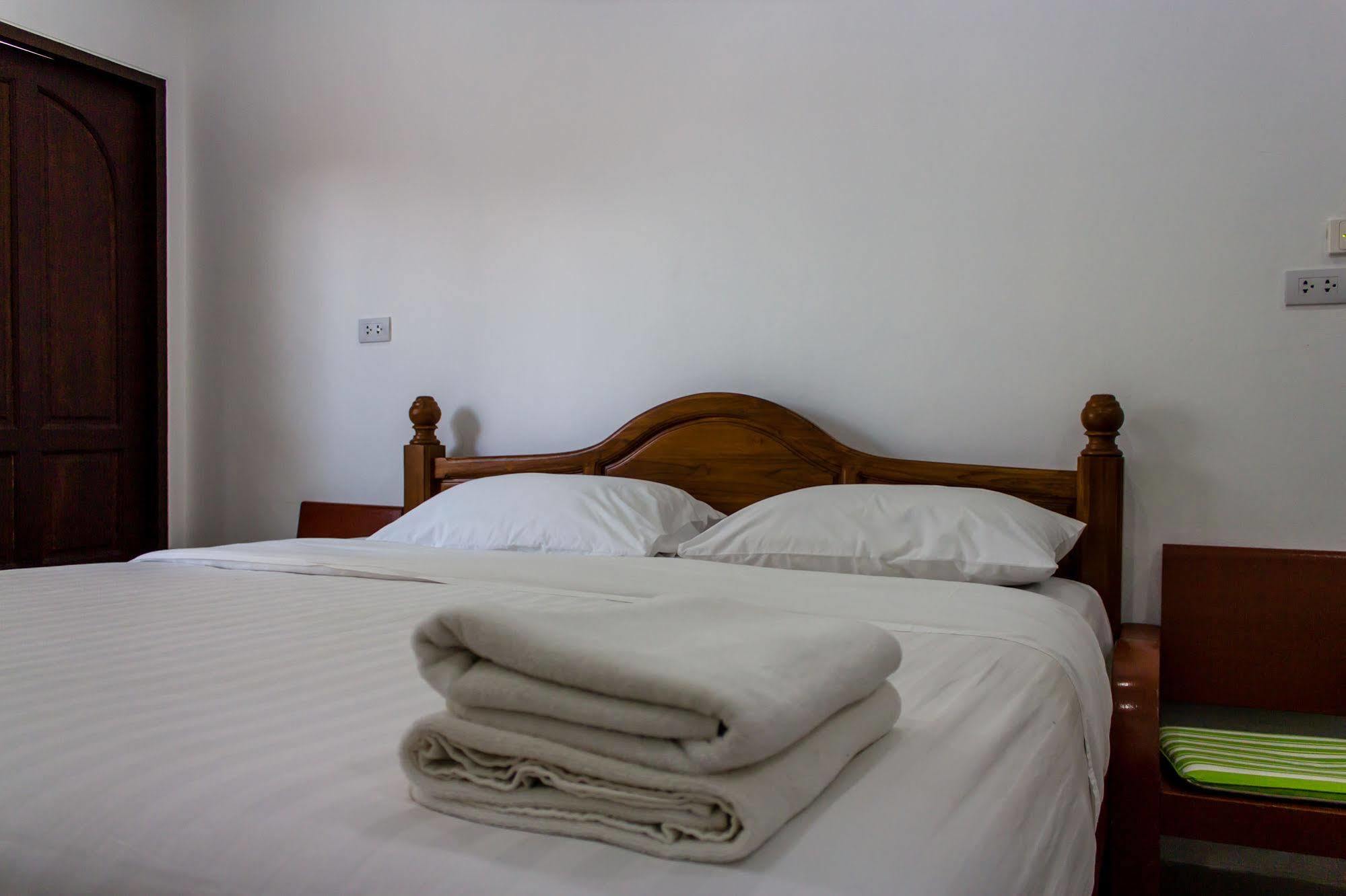 Pelegrin Hotel Samui Bophut Dış mekan fotoğraf